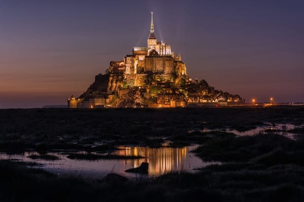 Обои замок, Mont Saint-Michel, крепость, вечер, остров, Франция, Мон-Сен-Мишель