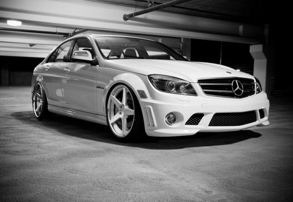 Обои mercedes-benz, W204, ADV, C63
