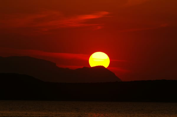 Закат Море Горы Фото