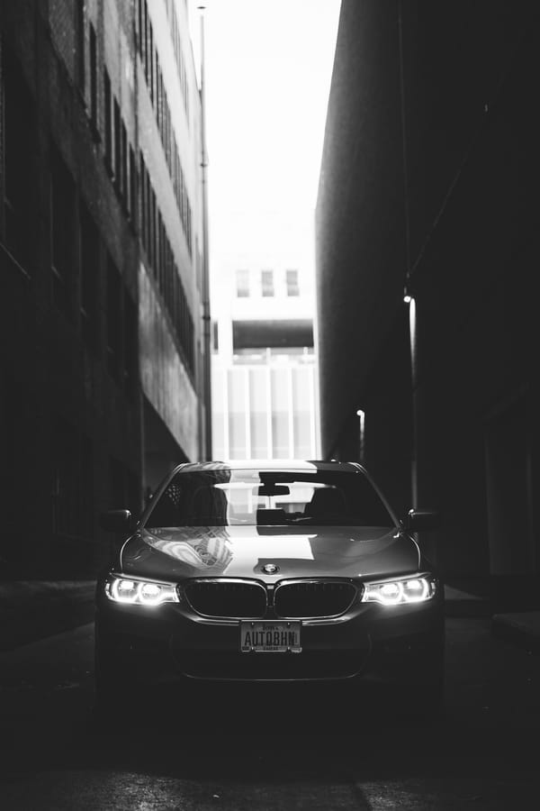 Обои bmw, автомобиль, чб