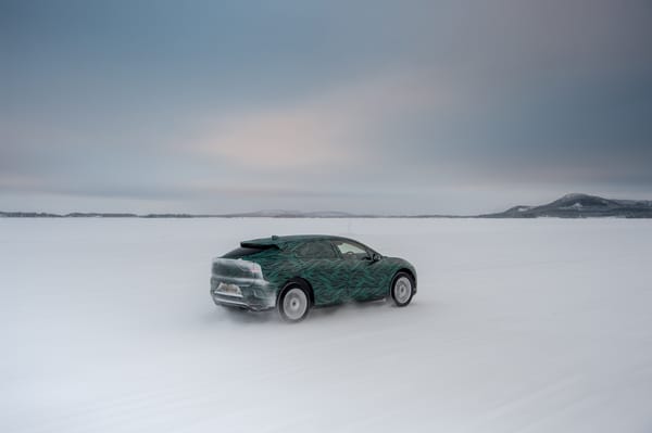 Обои jaguar i-pace, jaguar, снег