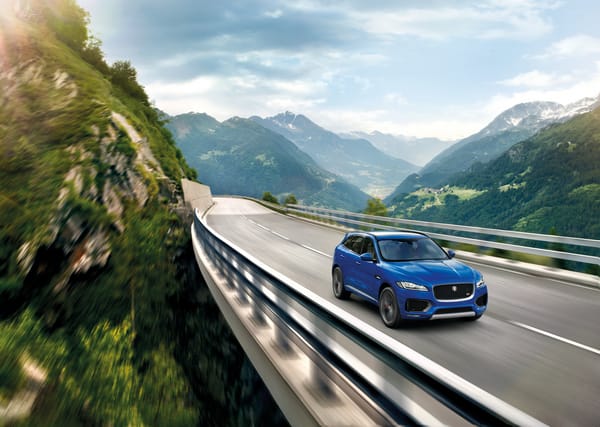 Обои jaguar f-pace, jaguar, кроссовер