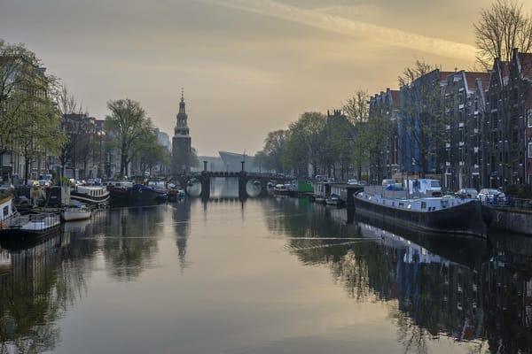 Обои Amsterdam, столица и крупнейший город Нидерландов, Голландия, Расположен в провинции Северная Голландия, Нидерланды, Амстердам, панорама
