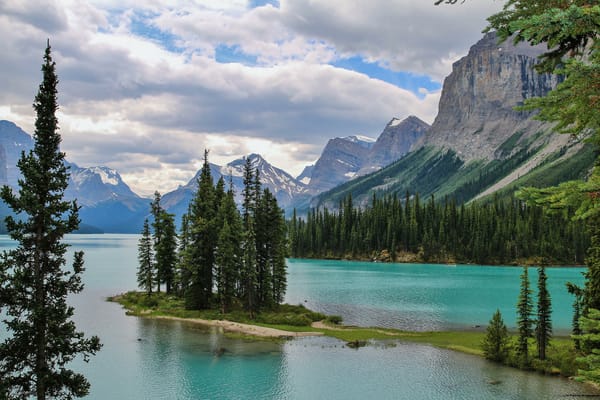 Обои Maligne Lake, Альберта, Alberta, Канада