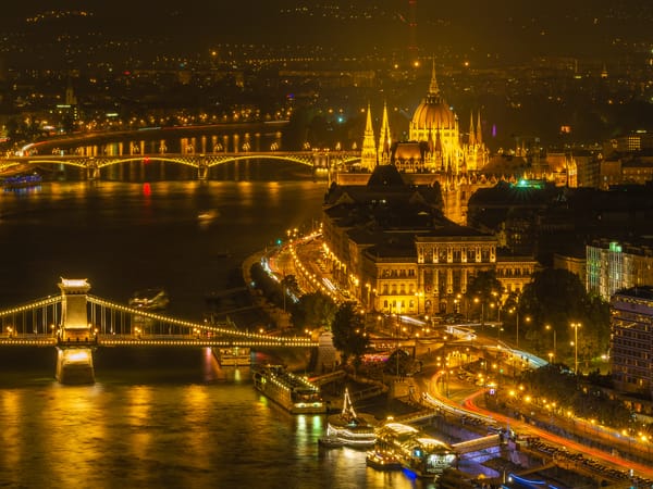 Обои Budapest, ночь, город, Будапешт, ночные города, Венгрия, Дунай, иллюминация