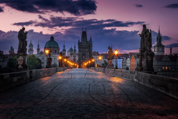 Обои Charles Bridge, ночные города, фонари, Czech Republic, Prague, ночь, сумерки