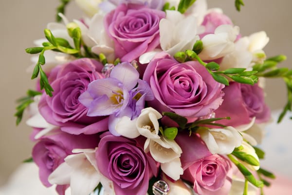 Обои Violet Flowers, букет, roses, цветы, Bouquet, фиолетовый, розы