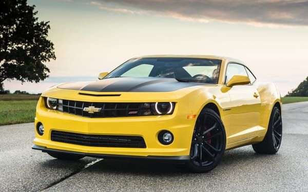 Обои Chevrolet, Камаро, 1LE, Мускул кар, Muscle car, желтый, небо, дорога, Шевроле, Camaro, передок, дерево
