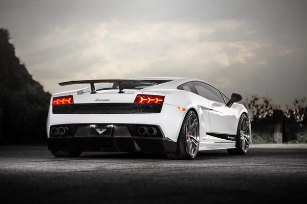 Обои Lamborghini, back, гайярдо, небо, white, gallardo, LP570-4, ламборгини, vorsteiner, Superleggera, белый