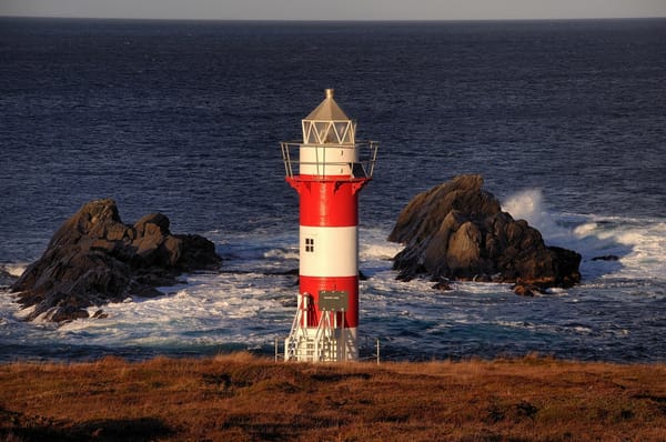 Обои Green Point Lighthouse, скалы, Canada, маяк, Атлантический океан, Newfoundland and Labrador, Atlantic Ocean, Канада, Port de Grave, Ньюфаундленд и Лабрадор, побережье