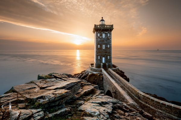 Обои France, Brittany, Le Conquet, Phare de Kermorvan