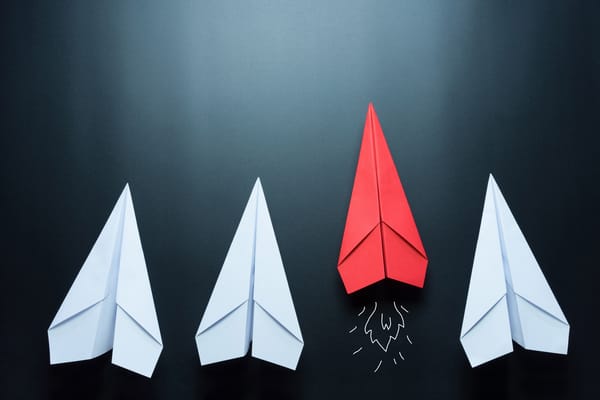 Обои планер, минимализм, good idea, , бумажные самолетики ведущий ведомые, beautiful, оригами, текстура, боке, бумажный самолет, стена, тактика планерной авиации, поверхность, аэрогами