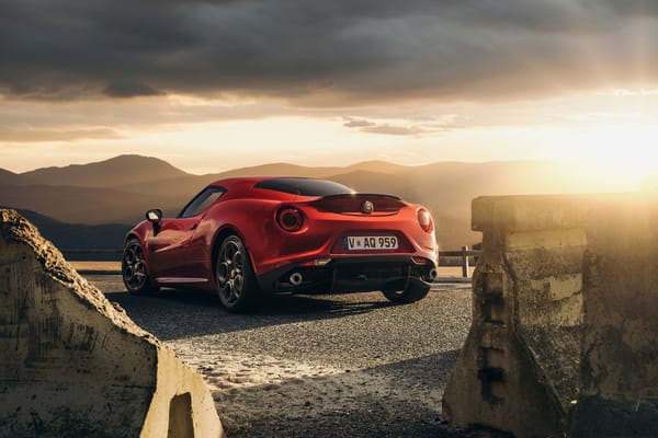 Обои Alfa-Romeo, Launch Edition, Red, Sunset, 2015, 4C, Rear, Car, Sport
