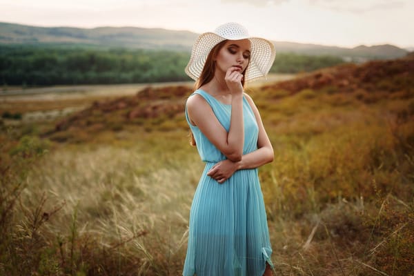 Обои девушка, на природе, Аля Плесовских, портрет, Фотограф