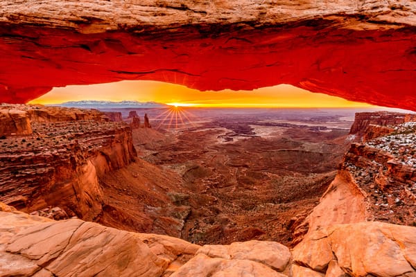 Обои горы, Солнце, Скала, Mesa, Природа, Arch, Canyonlands, National Park, Каньон