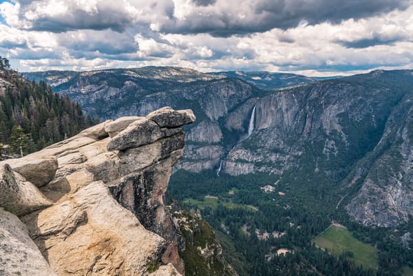 Обои Yosemite, небо, California, горы, облака, пейзаж, природа, National Park, скалы