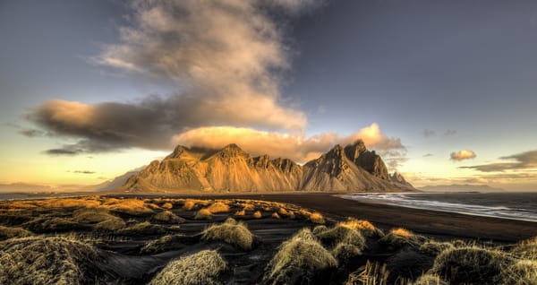 Обои iceland, morning, Vesturhorn, Last Clouds